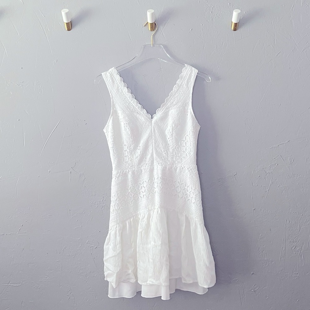 City Studio white lace dress size 7
